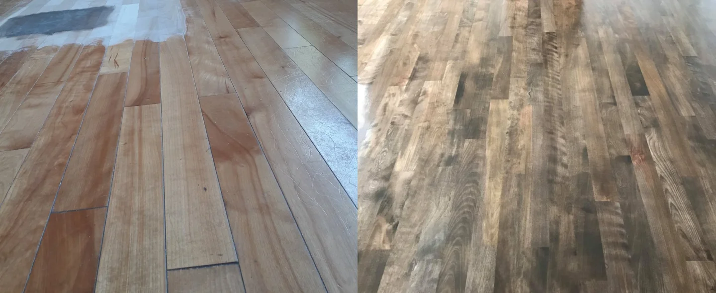 planchers bois vernis à l'eau avec teinture brun foncé essence du  bois merisier.